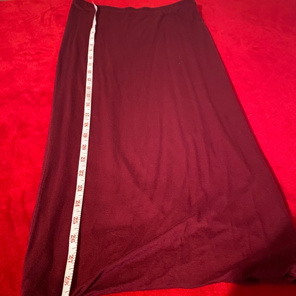 LEITH - midi skirt wine colored size medium - Picture 7 of 8